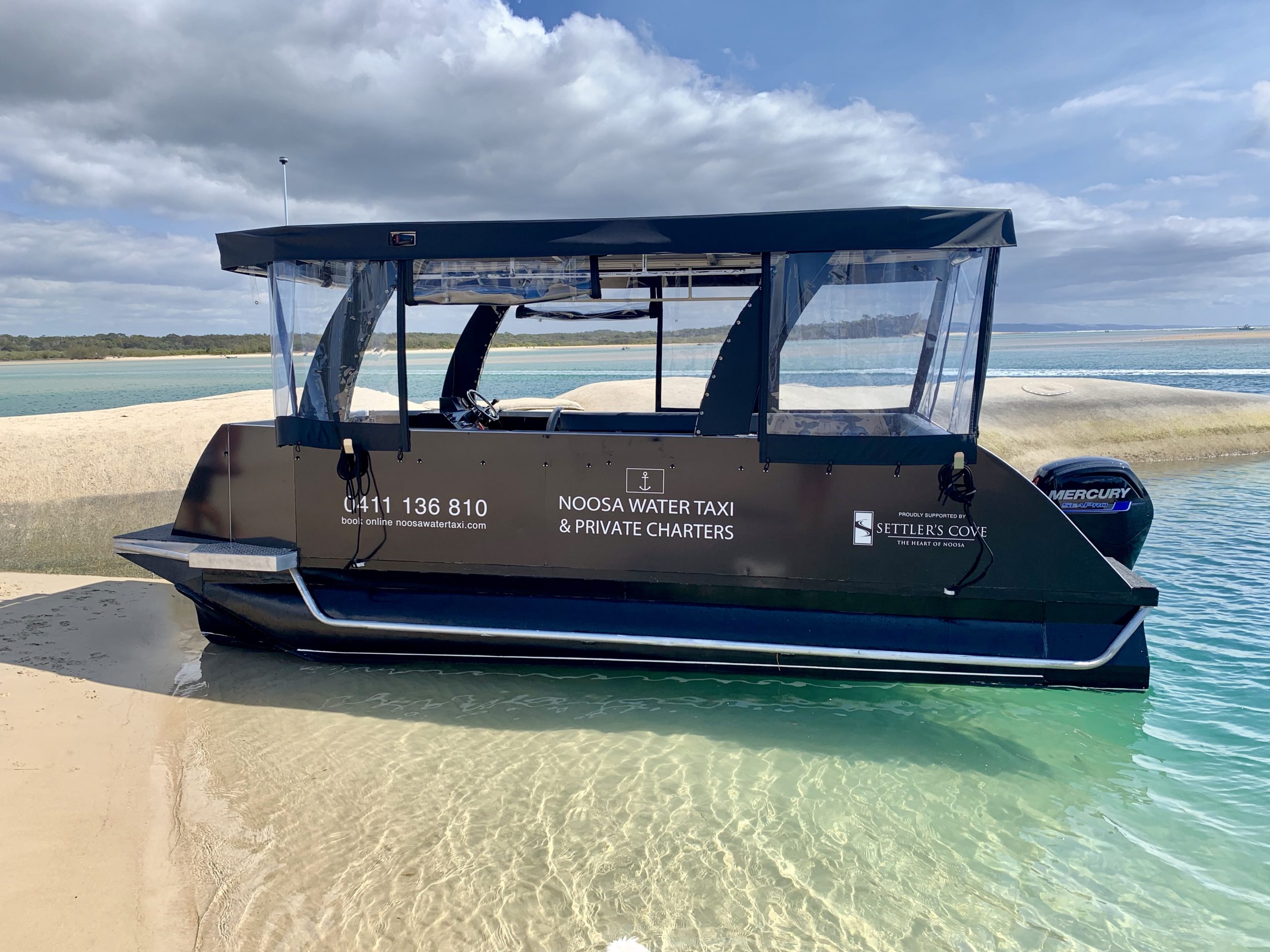noosa river cruise and the Noosa Water Taxi